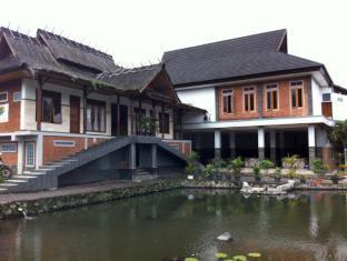 Banyu Alam Resort Garut Exterior photo
